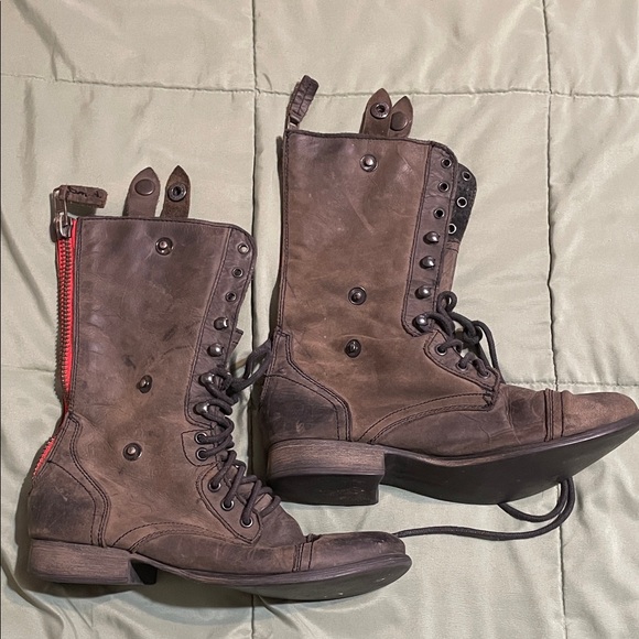 Steve Madden Boots - Picture 2 of 14